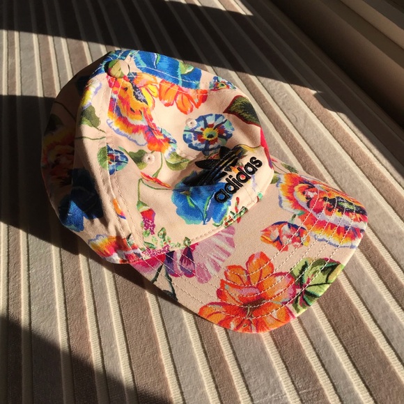 adidas floral cap